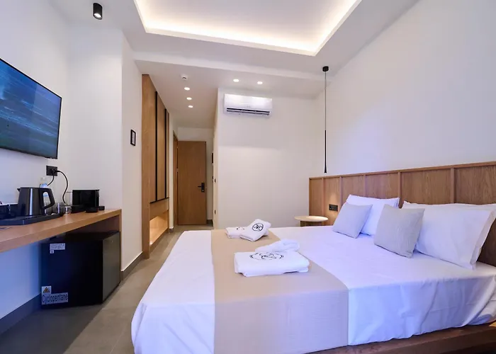 Ξενοδοχείο Monarco Executive *