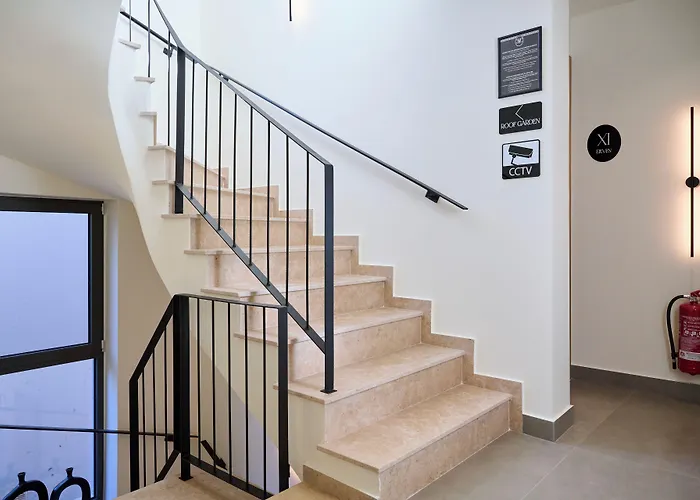 Monarco Executive Rhodes City