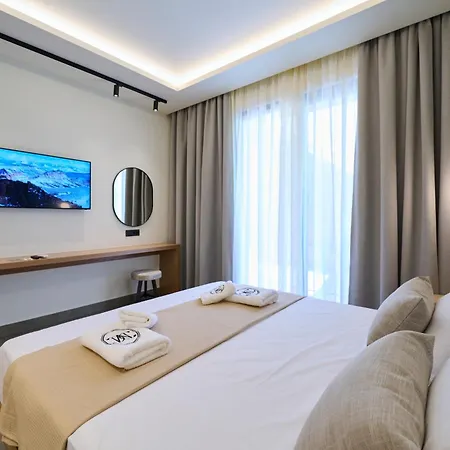 Ξενοδοχείο Monarco Executive *