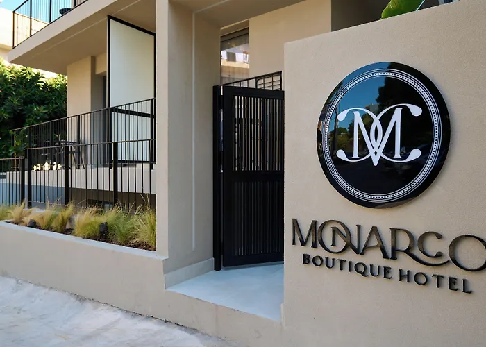 Monarco Executive فندق *