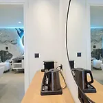 Monarco Executive فندق