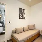 Готель Monarco Executive Rhodes City